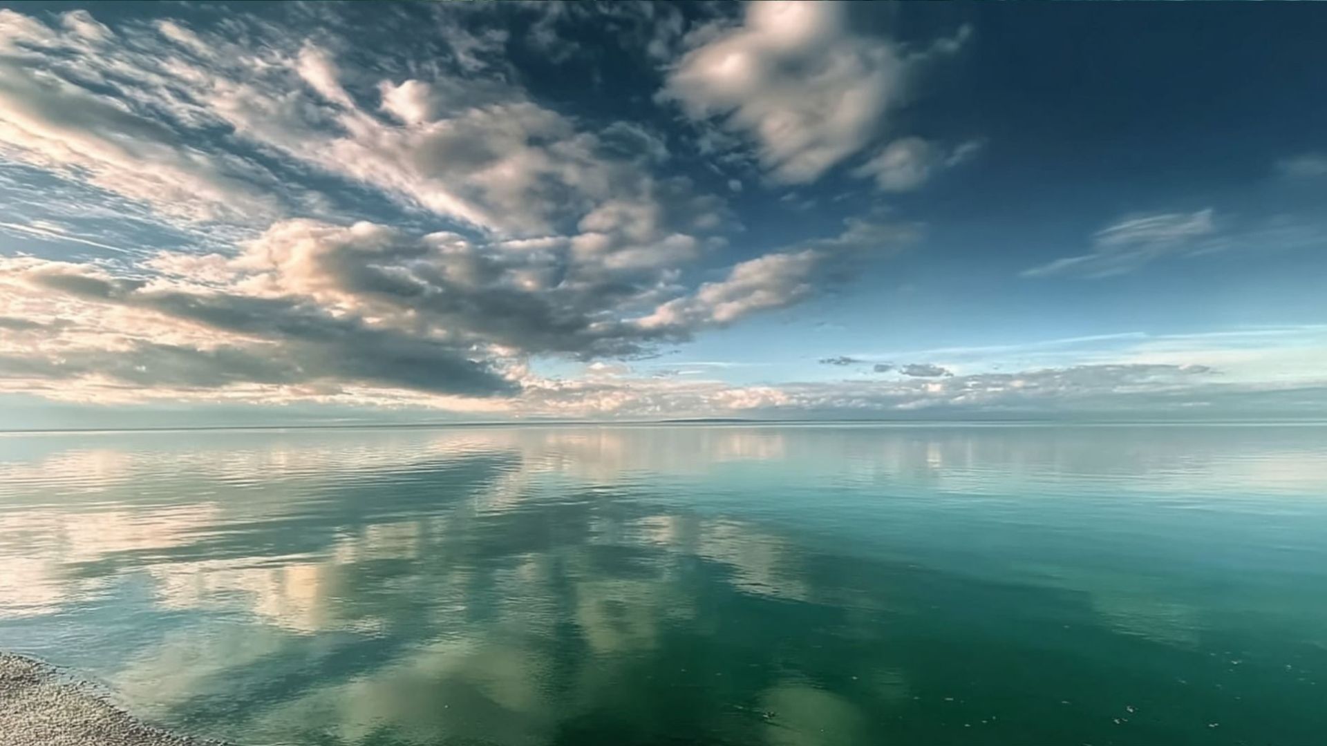 Pure presence without direction (1)